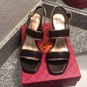 New Tory Burch Malbec/rose gold sandal size 10